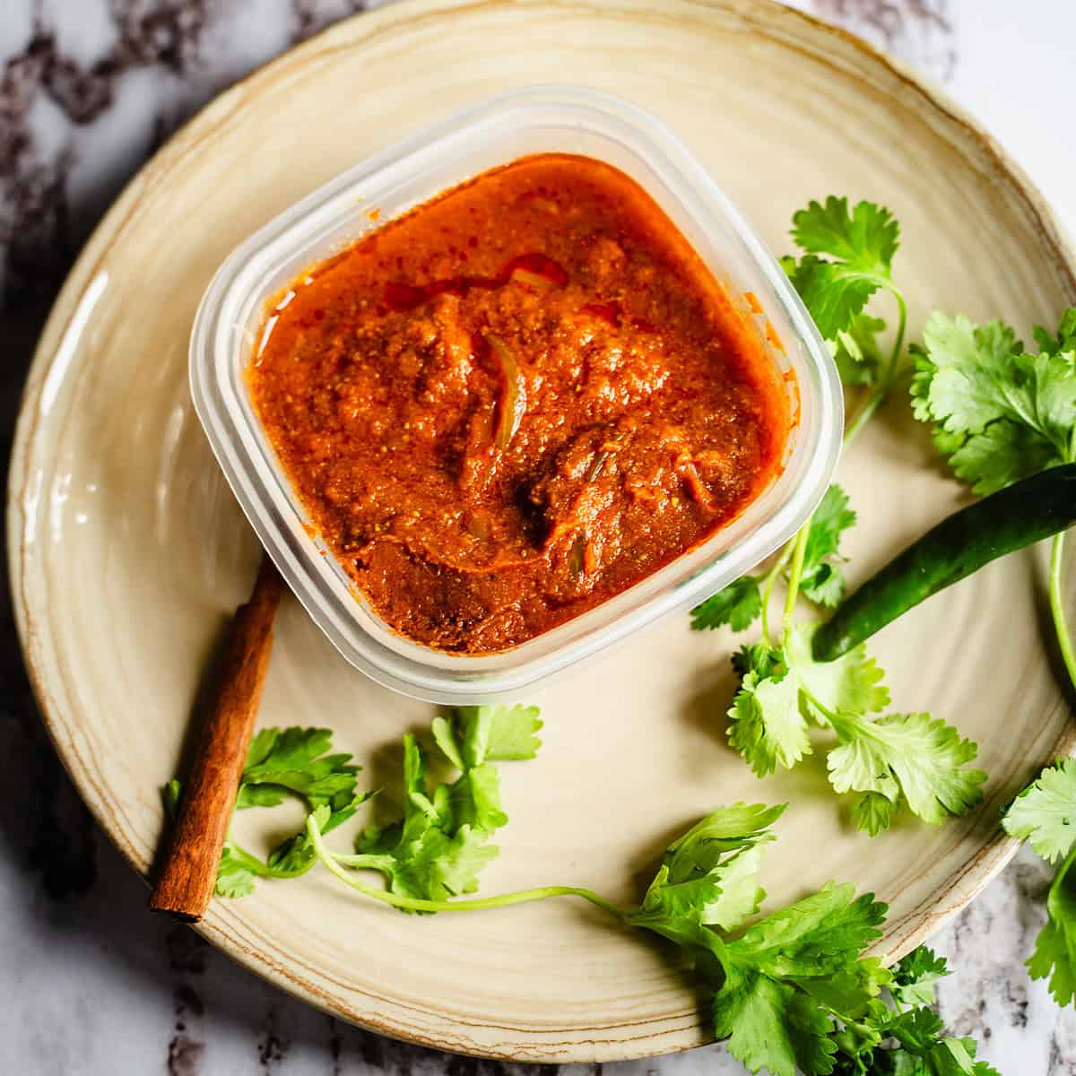 Make ahead curry sauce in tub