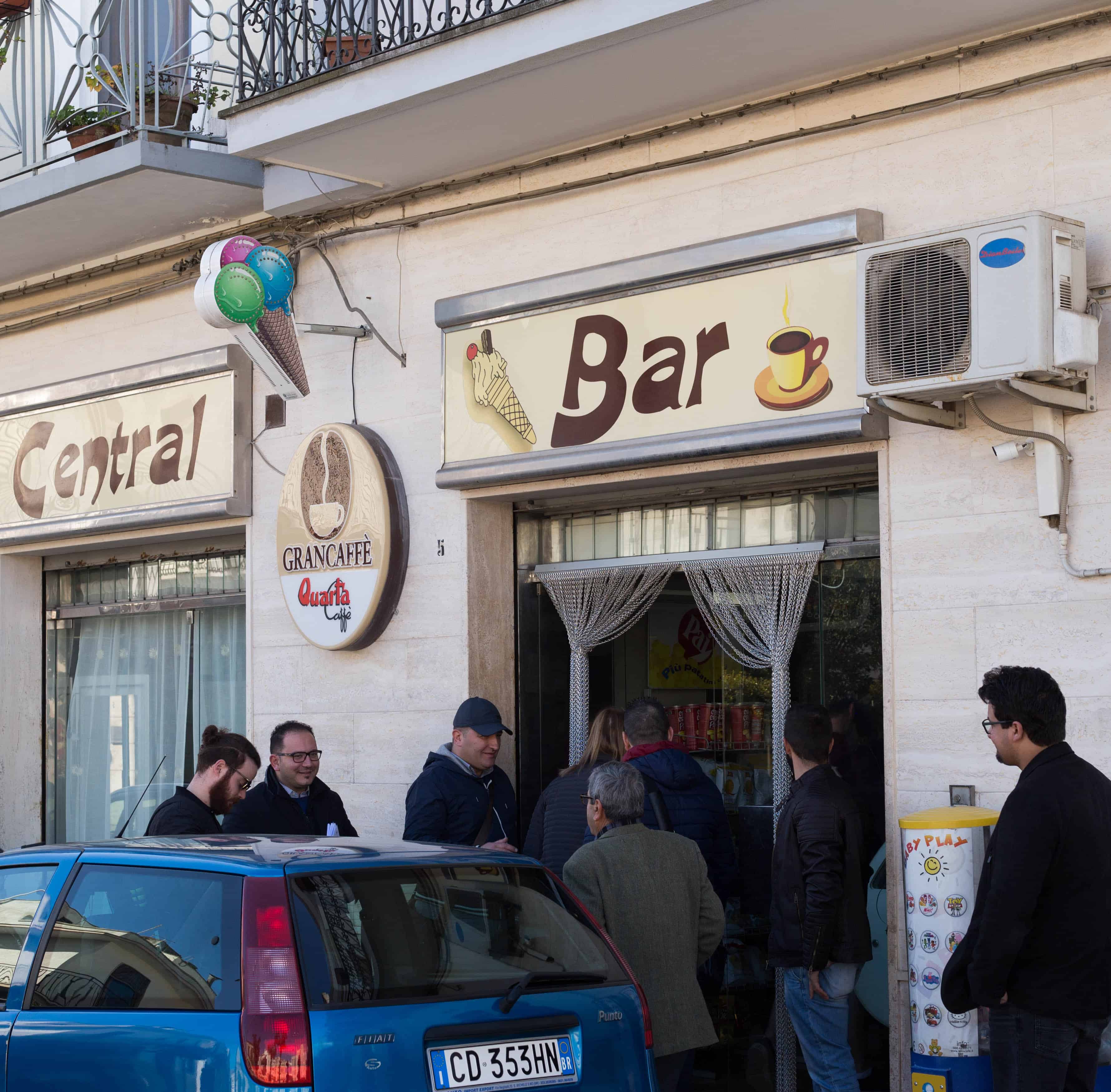 Central bar in Puglia
