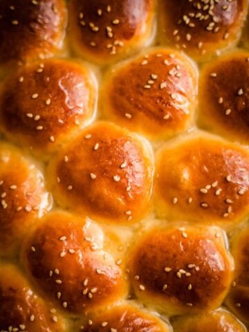Honey Bread rolls up close all joined together
