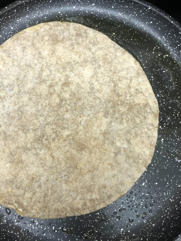 Roti in griddle pan