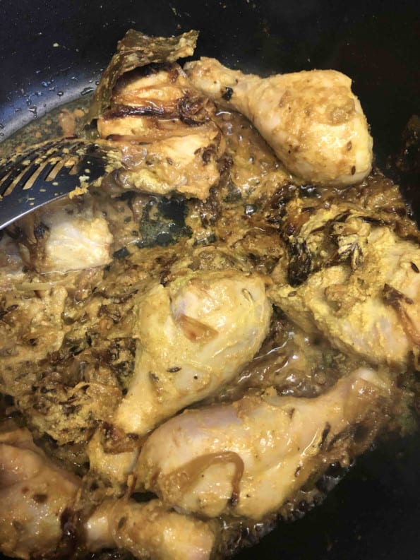 Cooked chicken in pot