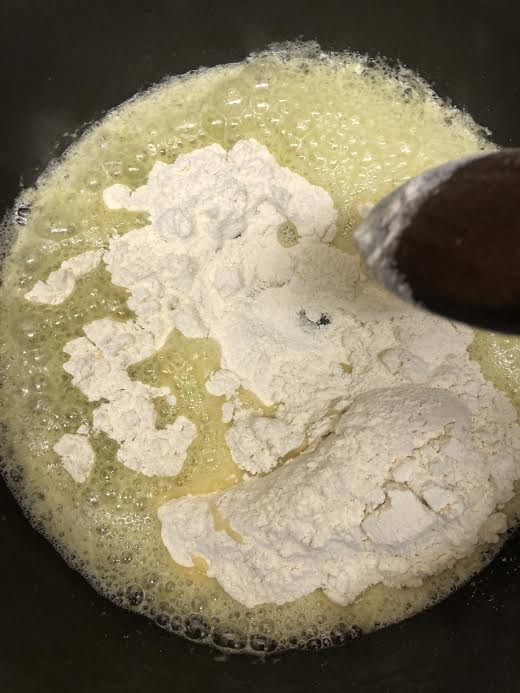 Foaming Butter and Flour in pot 