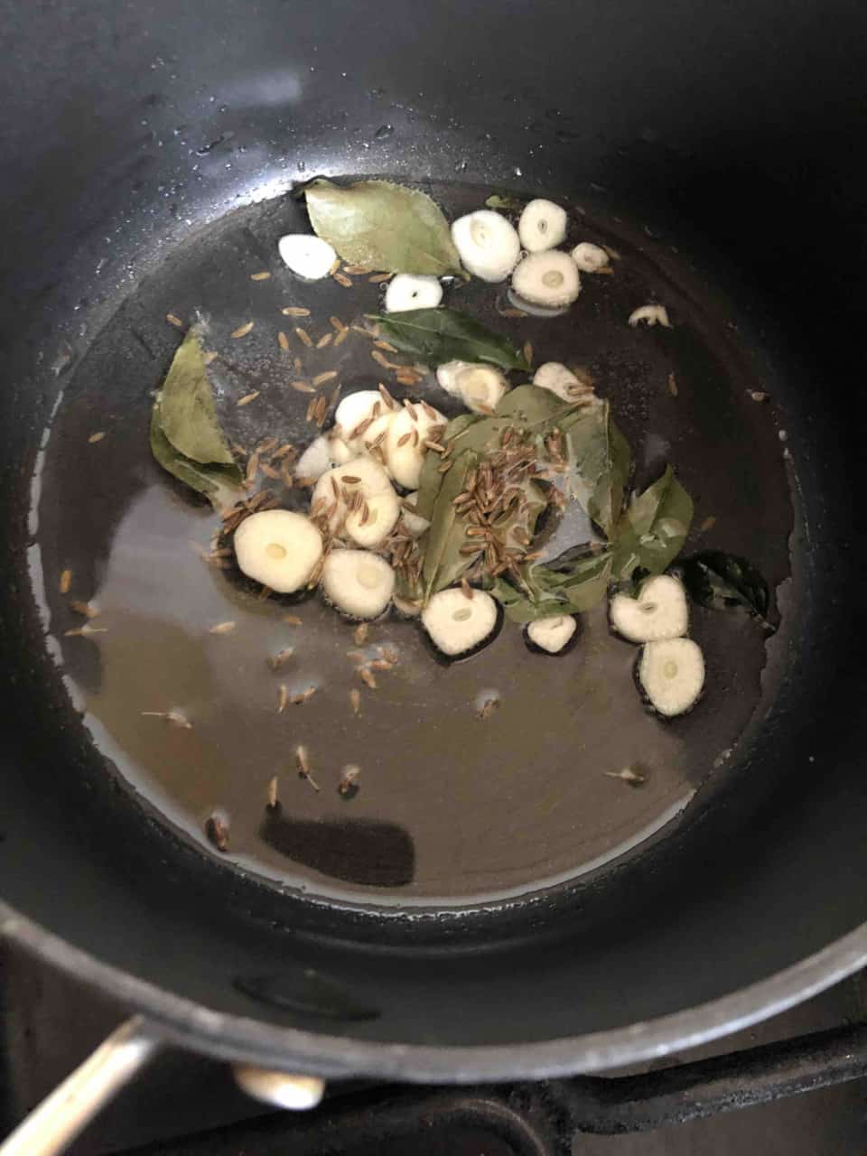 Prawn and Spinach Curry - Tiffin And Tea