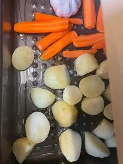 Carrots, Garlic and Potatoes in tin 