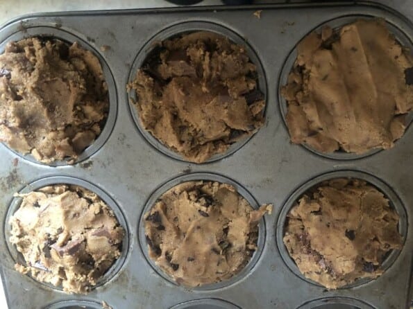 6 Cookie cups in muffin tin
