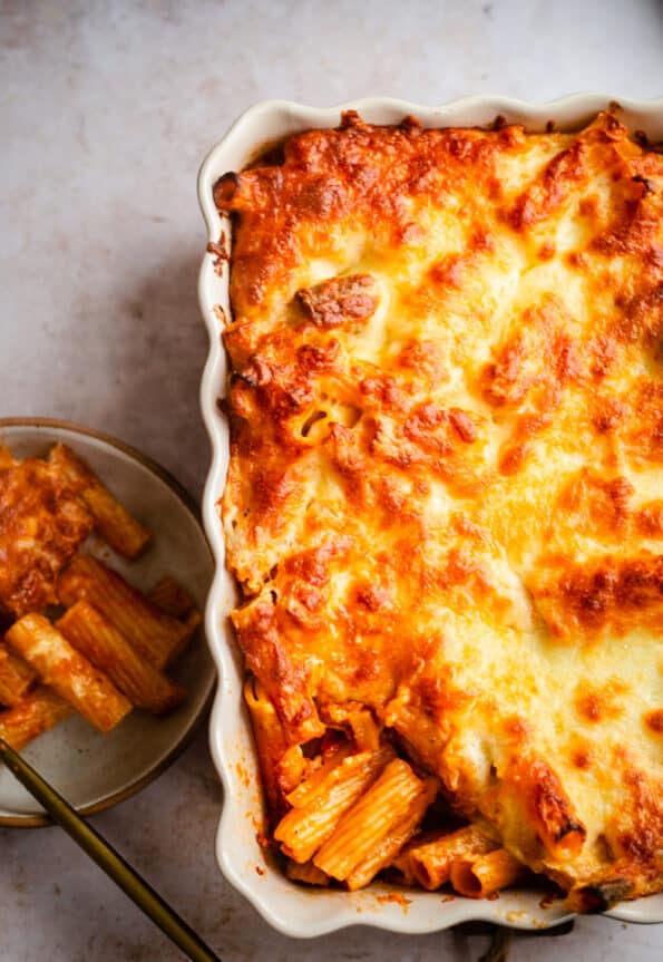 Baked rigatoni in a dish