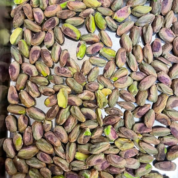 Pistachios in tin