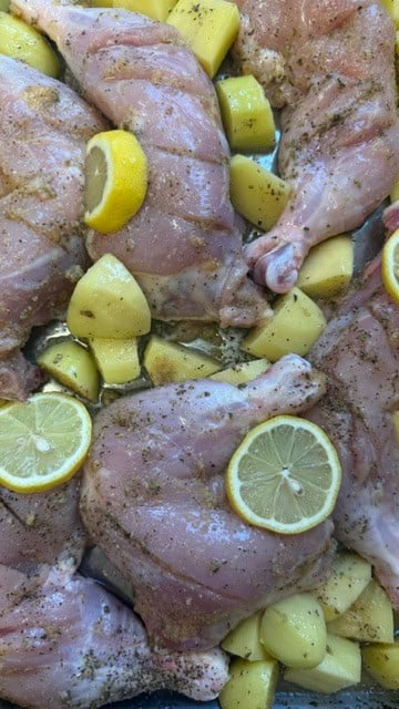 Marinaded Chicken, Lemon and Potatoes in tin