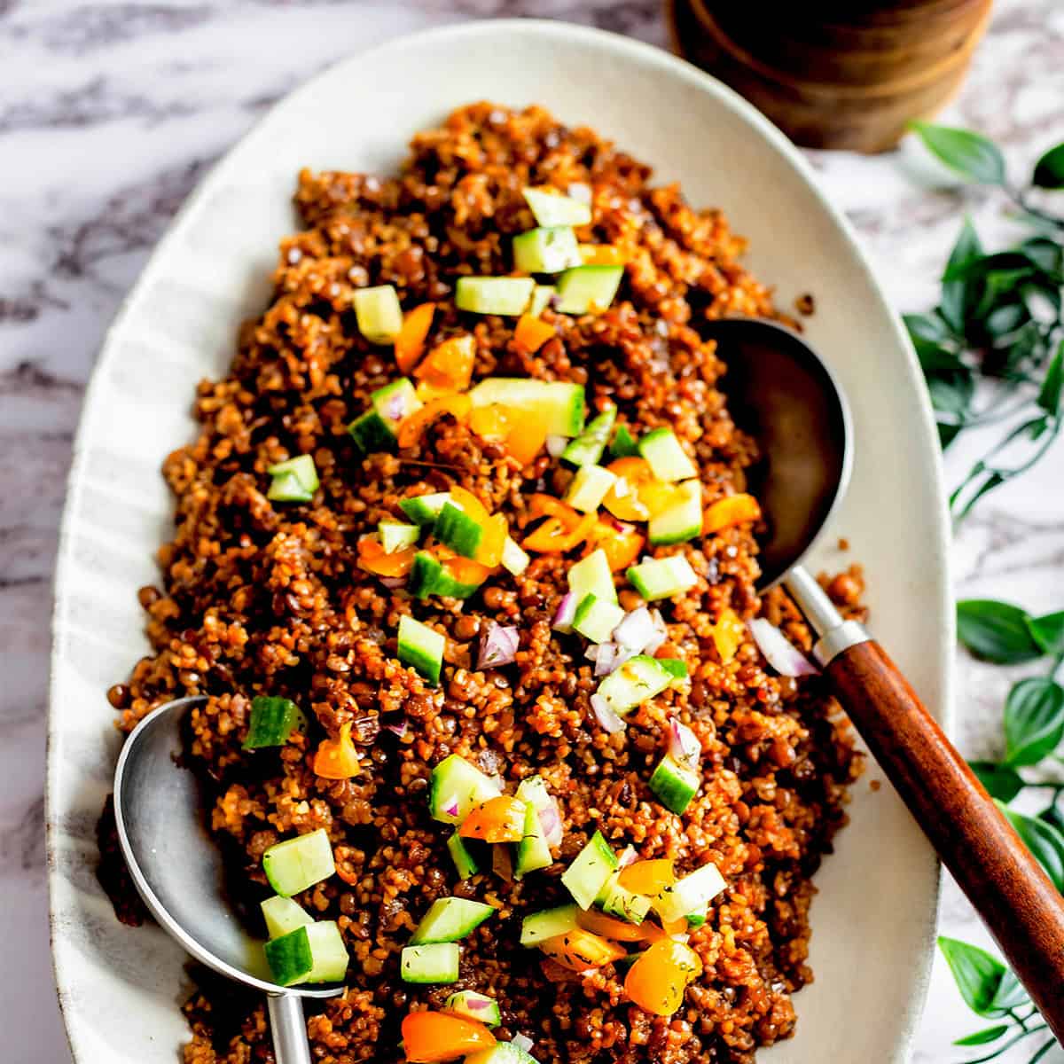 Mujadara Hamra in dish