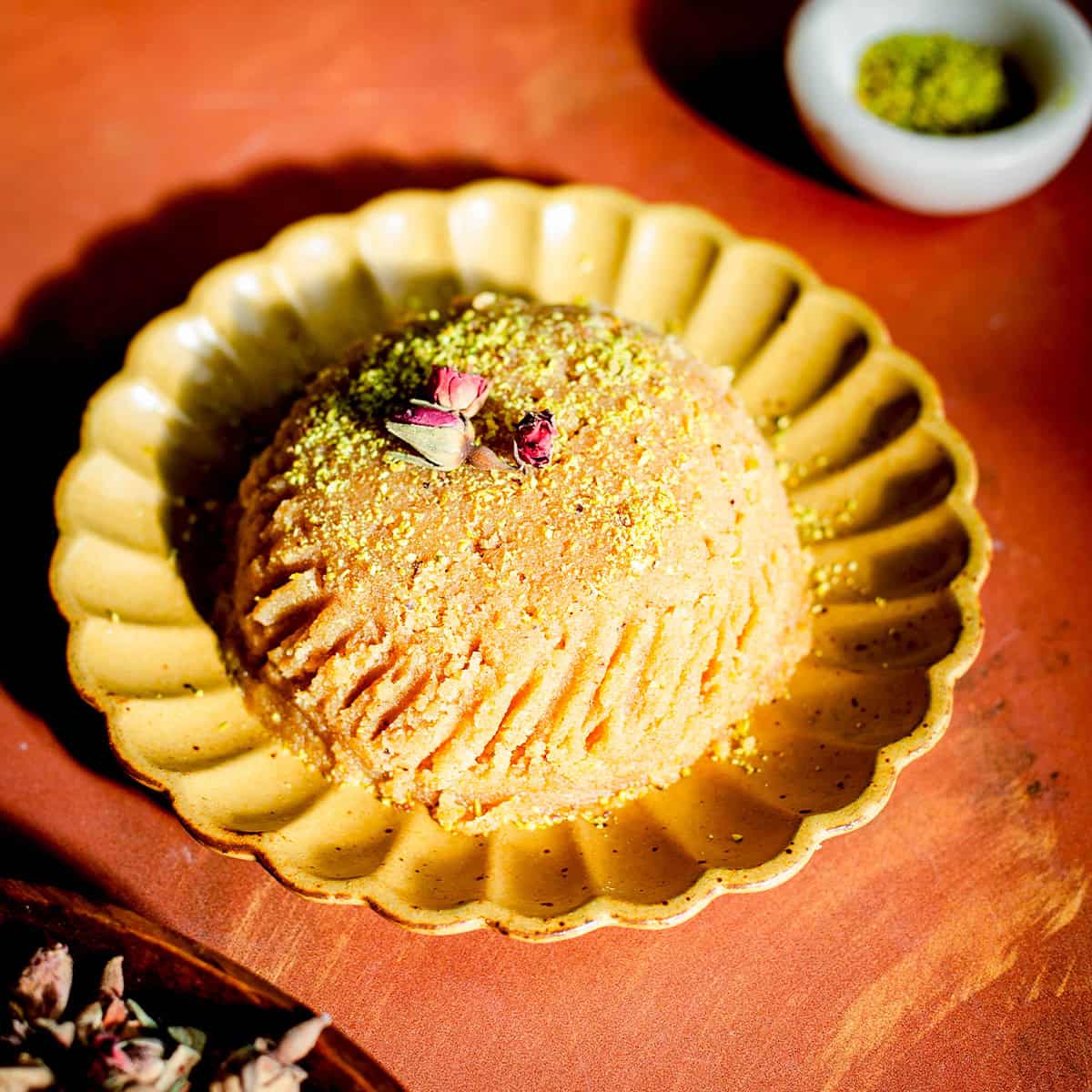 Turkish Semolina Halva (İrmik Helvası) Semolina Halva in plate