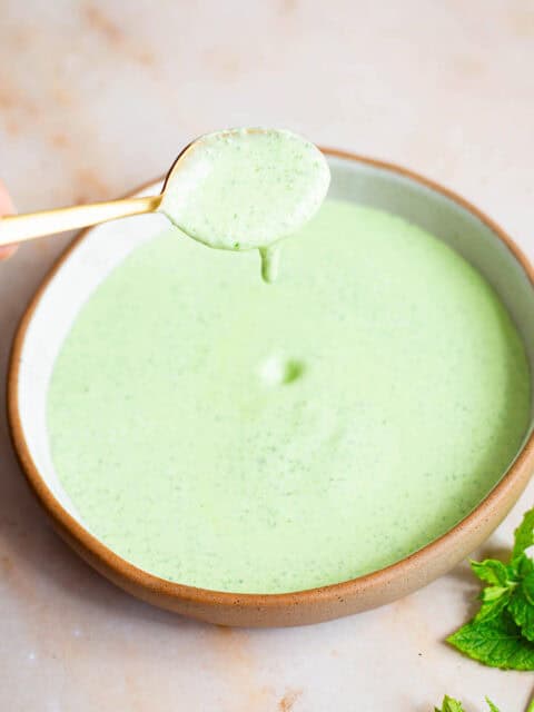 Mint raita in bowl